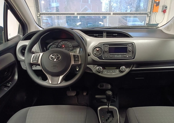 Toyota Yaris cena 64500 przebieg: 35186, rok produkcji 2019 z Wąsosz małe 301